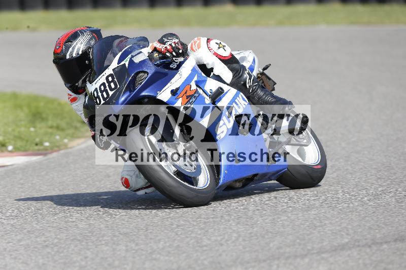 /45 10.08.2025 Plüss Moto Sport ADR/Freies Fahren/888